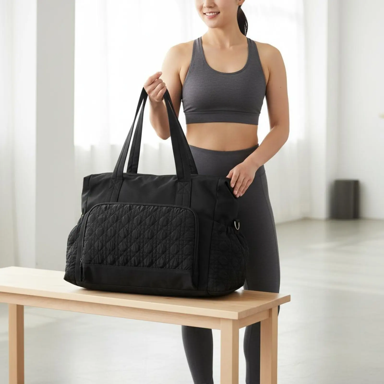 Travel Duffel Bag Large Capacity Mom Bag Organized Pockets Removable Shoulder Strap for Moms