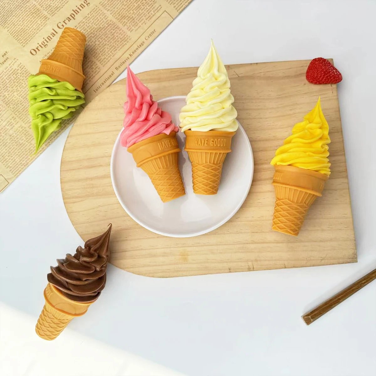 Simulation Ice Cream Model Realistic Artificial Ice Cream Cone Fake Food Dessert Shop Display Model Photo Props Toy Home Decor