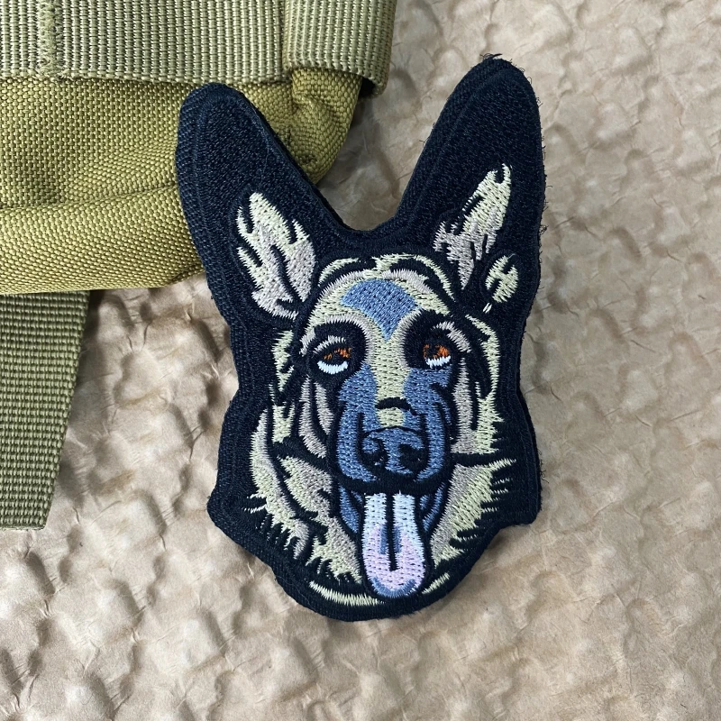 German Shepherd Embroidery Outdoor Backpack Sports Tactical Sticker Cute Dog Morale Badge Patch Embroidered Hook and Loop Emblem