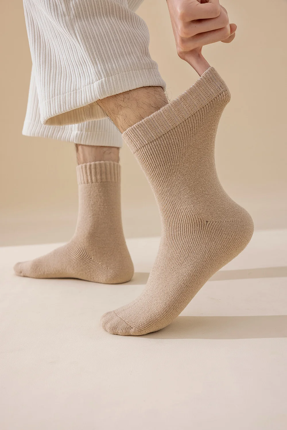 5 Paar Herren-Socken aus Merinowolle, für den Winter, verdickt, warm, Kaschmir-Socken, modische einfarbige Frottee-Socken – Detail 14