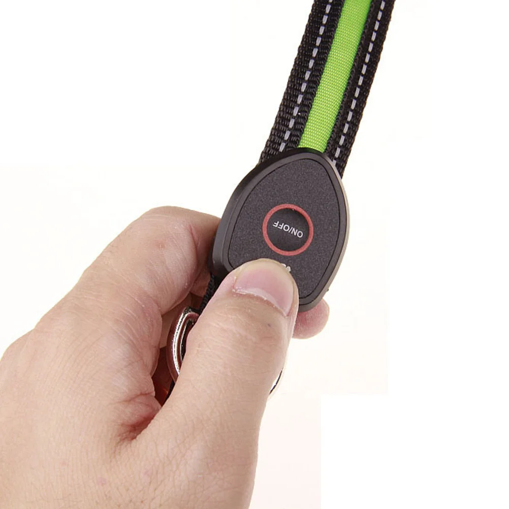 

LED Dog Collar Green Adjustable USB Rechargeable Flashing Light Up Pet Collar Night Safety Size S Pet LED Necklace