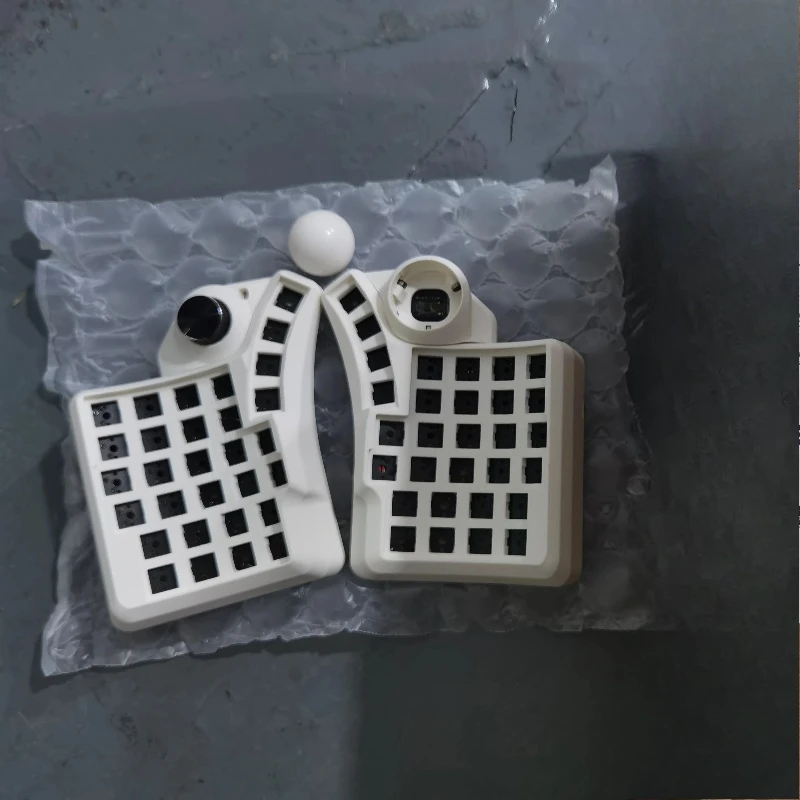 

Комплект проводной раздельной клавиатуры Keyball 39/44/61 с RGB-подсветкой, эргономичным дизайном, поддержкой горячей замены переключателей, OLED/VIAL, настраиваемый трекбол-комплект, подарок для геймера