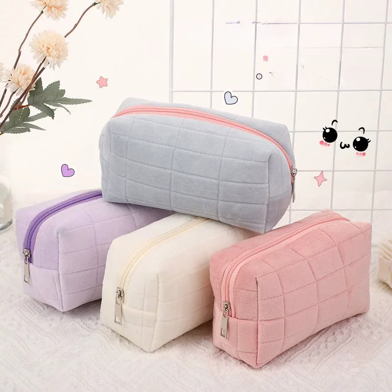 Simple Makeup Case Pillow Pen Bag High Appearance Level Women's Large Capacity Pillow Bag Portable Storage Bag Makeup Bags