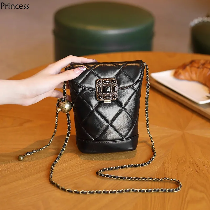 Fashionable Chain Mobile Phone 2024 New  Small Golden Ball Single Shoulder Calf Leather Women's Bag