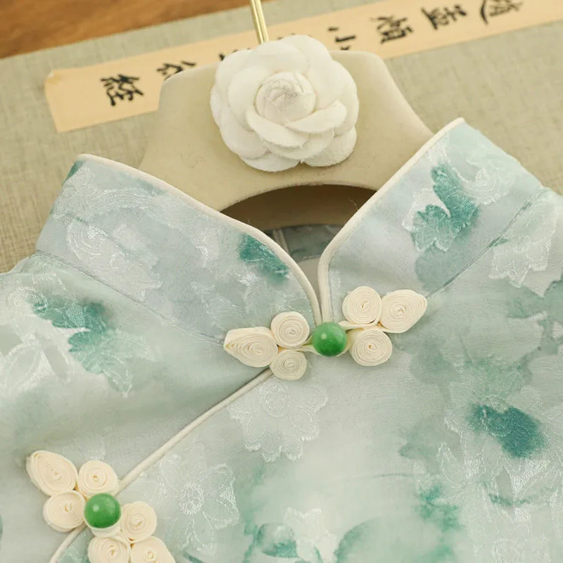 

Traditional Green Cheongsam Floral Short Sleeve Beads Button Dress Slim Wedding Costumes Elegant Qipao S To XXL