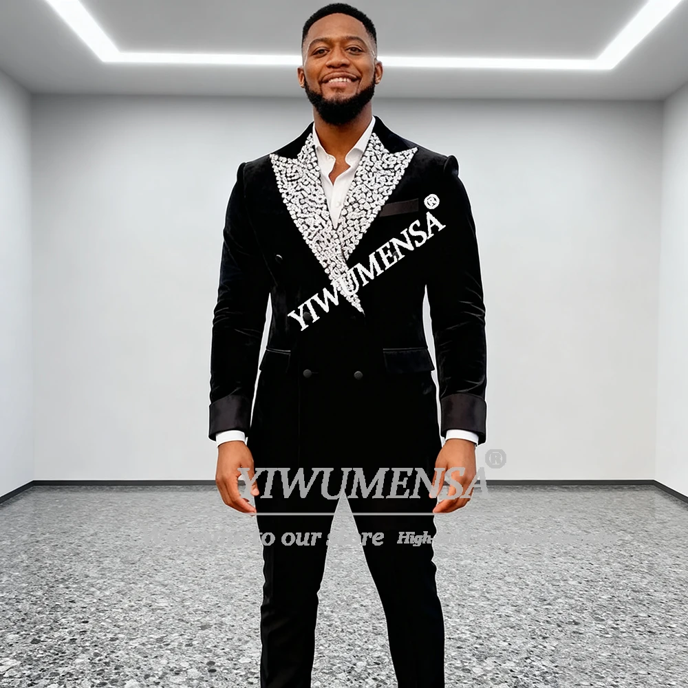 الفاخرة مطرز بلورات دعوى الملابس للرجال مزدوجة الصدر المخملية العريس الحلل مخصص 2 قطعة رجل وتتسابق العريس البدلات الرسمية