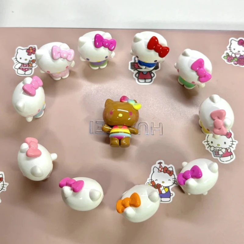 2026 Nowość Kt Cat Letnia Seria Tęczowe Cukierki Blind Box Urocza Mini Figurka Akcji Lalka Dekoracja na Biurko Prezent Niespodzianka dla Dziewczynki