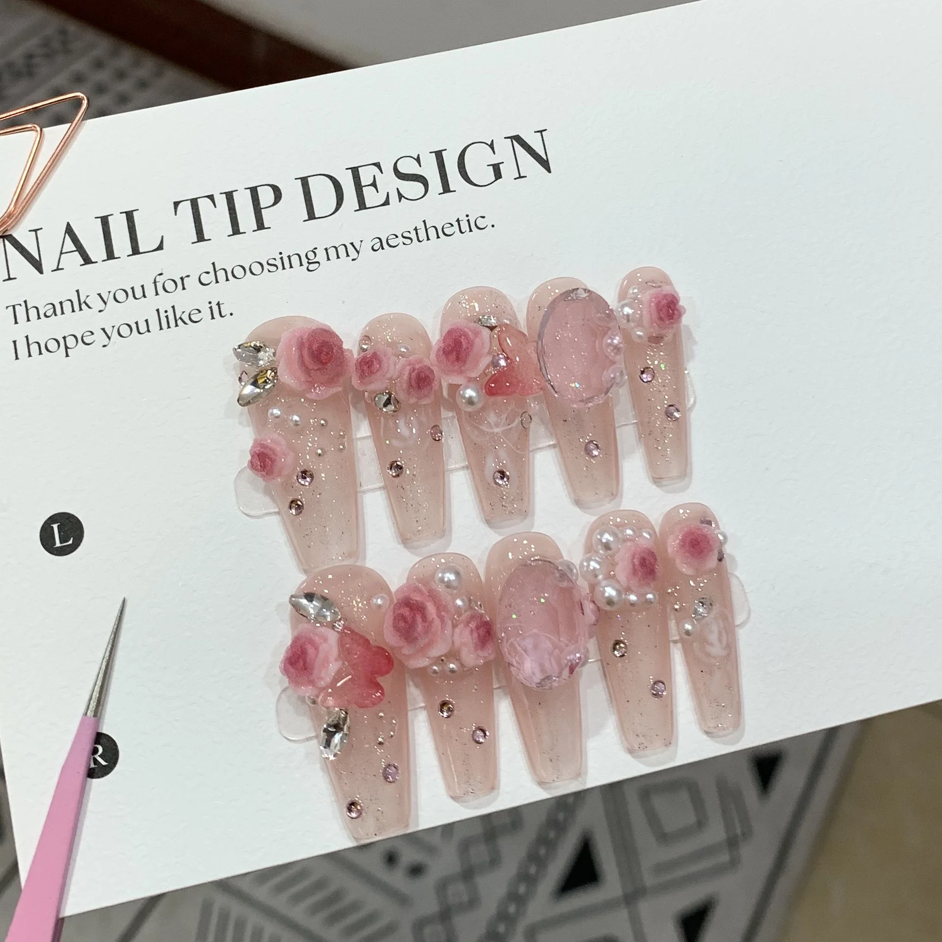 10 Uds. De ataúd largo hecho a mano, cubierta completa de uñas con diseño de lazo de diamantes de imitación rosas, uñas postizas cuadradas de bailarina, manicura usable