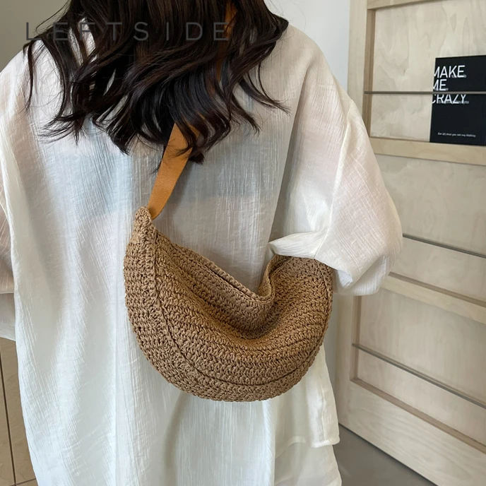 LEFTSIDE Solid Color Small Straw Crossbody Bags for Women 2024 Fashion Summer Shoulder Bags Lady Travel Handbags Weave Beach Bag