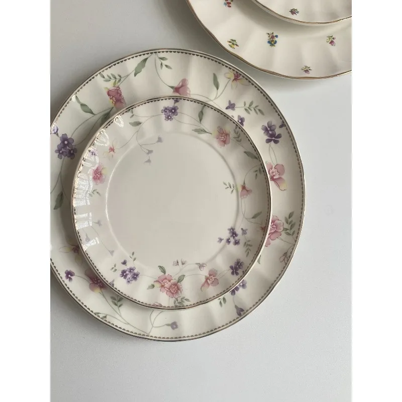 

Ceramic plate, large disc, household salad plate