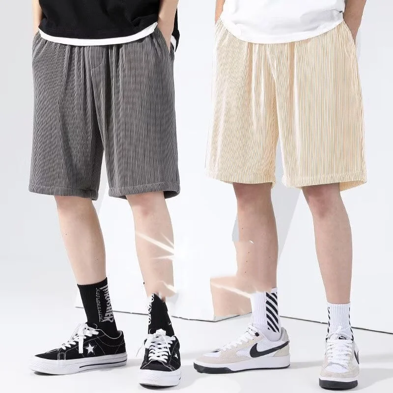 Teenage trendy brand shorts for men in summer 2026, new sports and casual loose five inch shorts popular