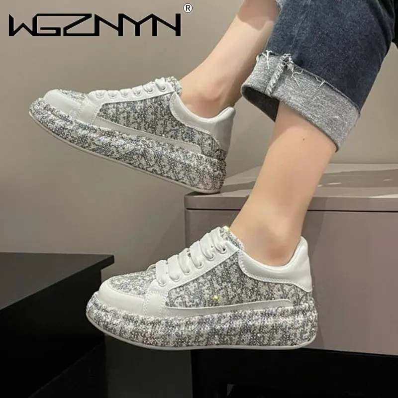 Hot Sale Wholesale Sexy Bling Casual Shoes for Women New Style Fashionable Flat Shoes Summer New Style Womens Fashion Sneakers