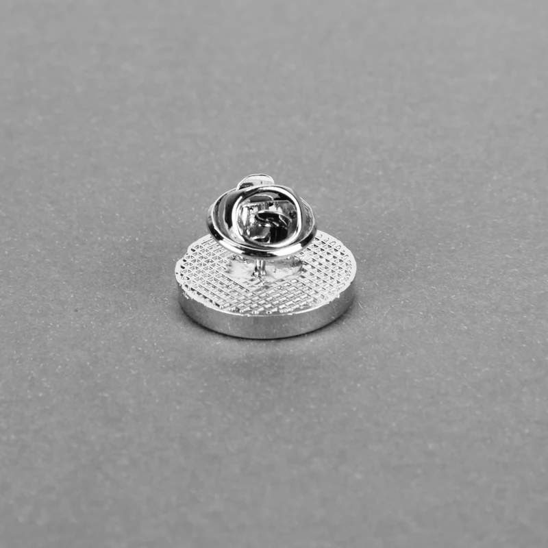 French God of War Logo Charm Brooch Kratos Men Shirt Jewelry Zinc Alloy Silver Color Men Brooches Jewelry Accessories Gift view 5