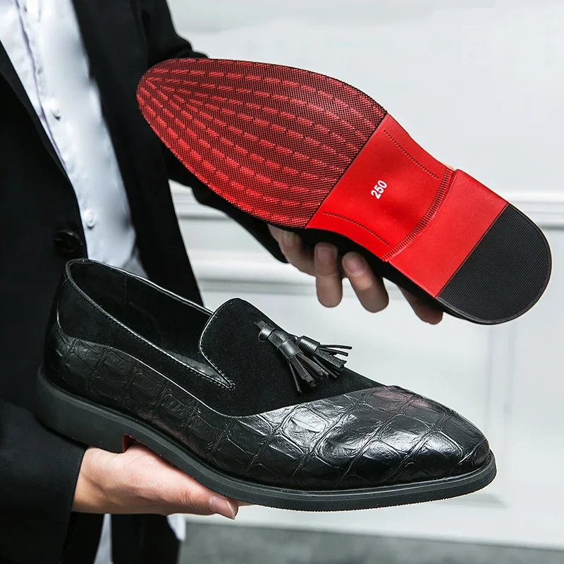 Mocasines italianos de marca de lujo de gamuza con diseño de borlas para hombre, zapatos de cuero hechos a mano de alta calidad, zapatos de boda, zapatos formales