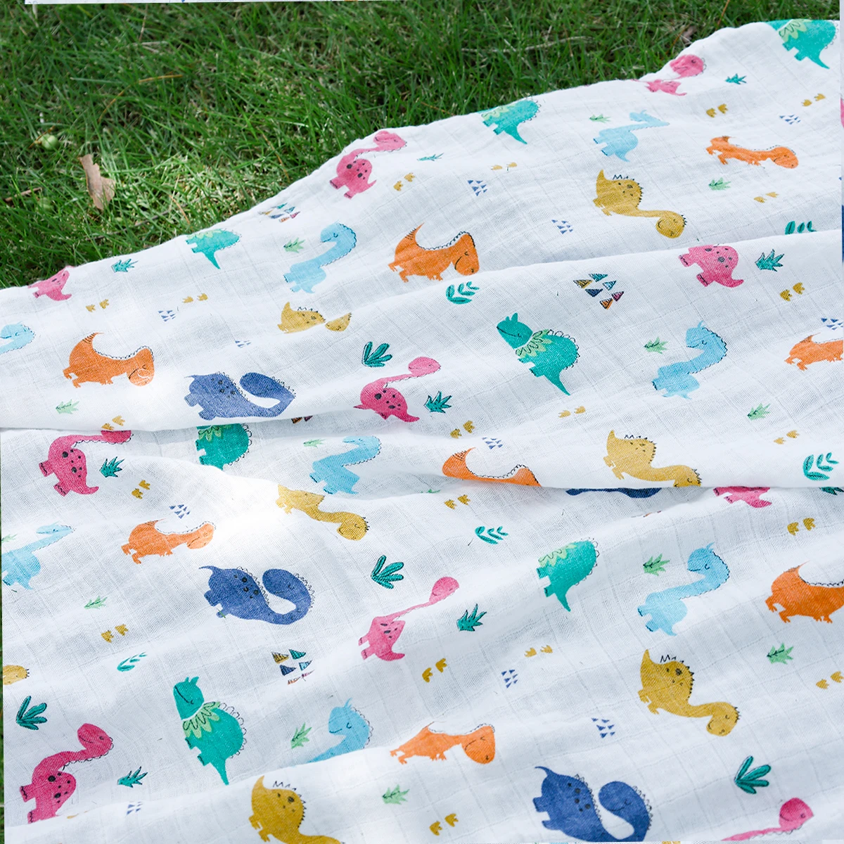 HappyFlute New One Piece Dinosaur Print Soft Bamboo Cotton Fabric Baby Wrap Newborn Multi-function Swaddle Sleeping Blanket