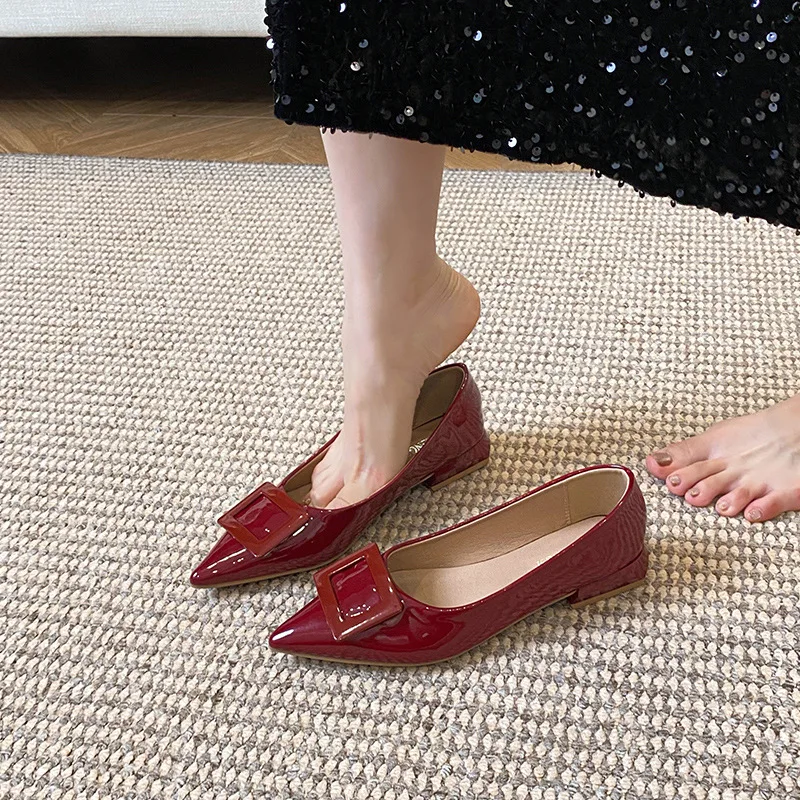 Plus Size 35-43 Women Flats Point Toe Shoes Low Heel Pumps Lady Leahter Shoes Slip on Female Butterfly Knot Ballet Flats