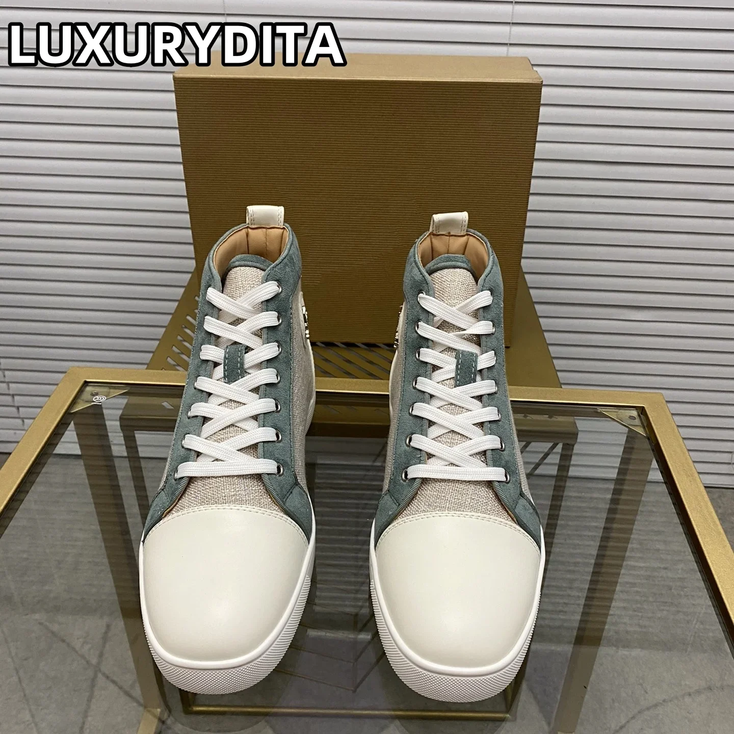 

Top Quality Womens Trendy Casual Tennis Shoes Luxury Mens Real Leather Sneakers 35-48 Designr Rivet Red Sole Lovers Shoes M0143