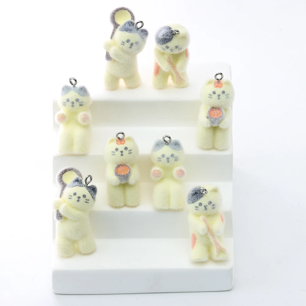 12PCS Resin Flocking kitten Charms Cute Animal Cat Doll Pendants for Necklace Keychain Making DIY Jewelry Accessories Wholesale