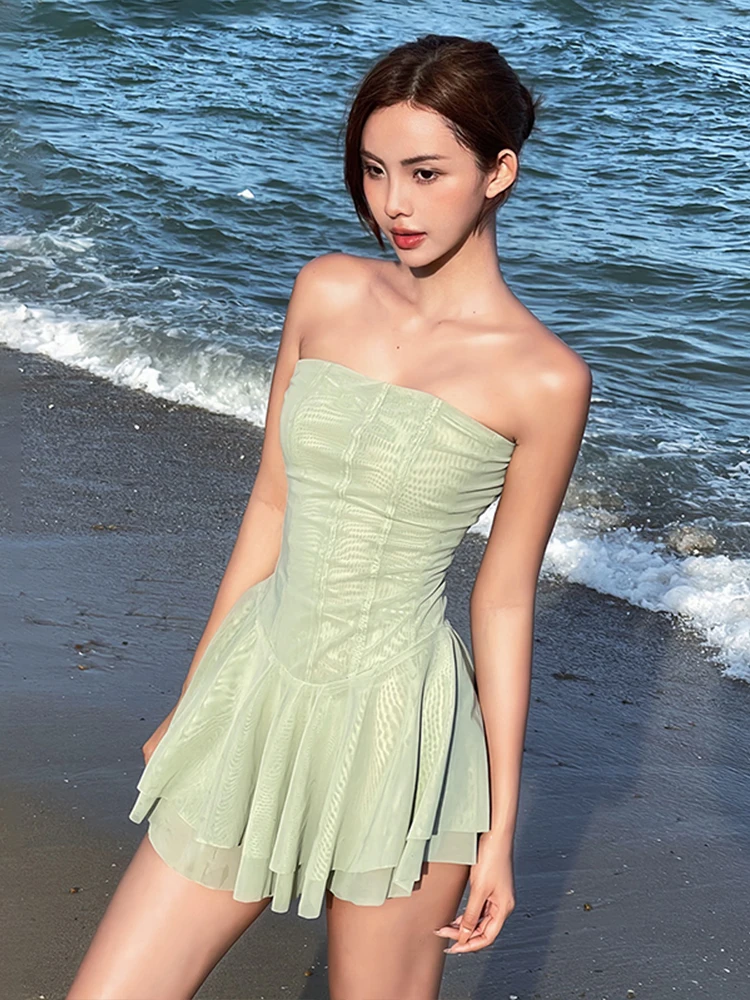 Sukienka mini Sisterlinda w stylu Y2K, elegancka, damska, seksowna, z odkrytymi plecami, bez rękawów, marszczona, warstwowa, idealna na wakacje, plażę, imprezę, dopasowana.