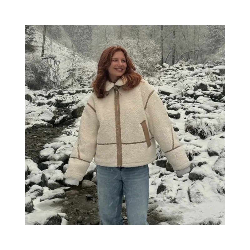 

NERHEFZ Women Fleece Double Sided Jacket Autumn Long Sleeve Zipper Simple Lapel Collar Women's Short Coats Fashion Female Tops