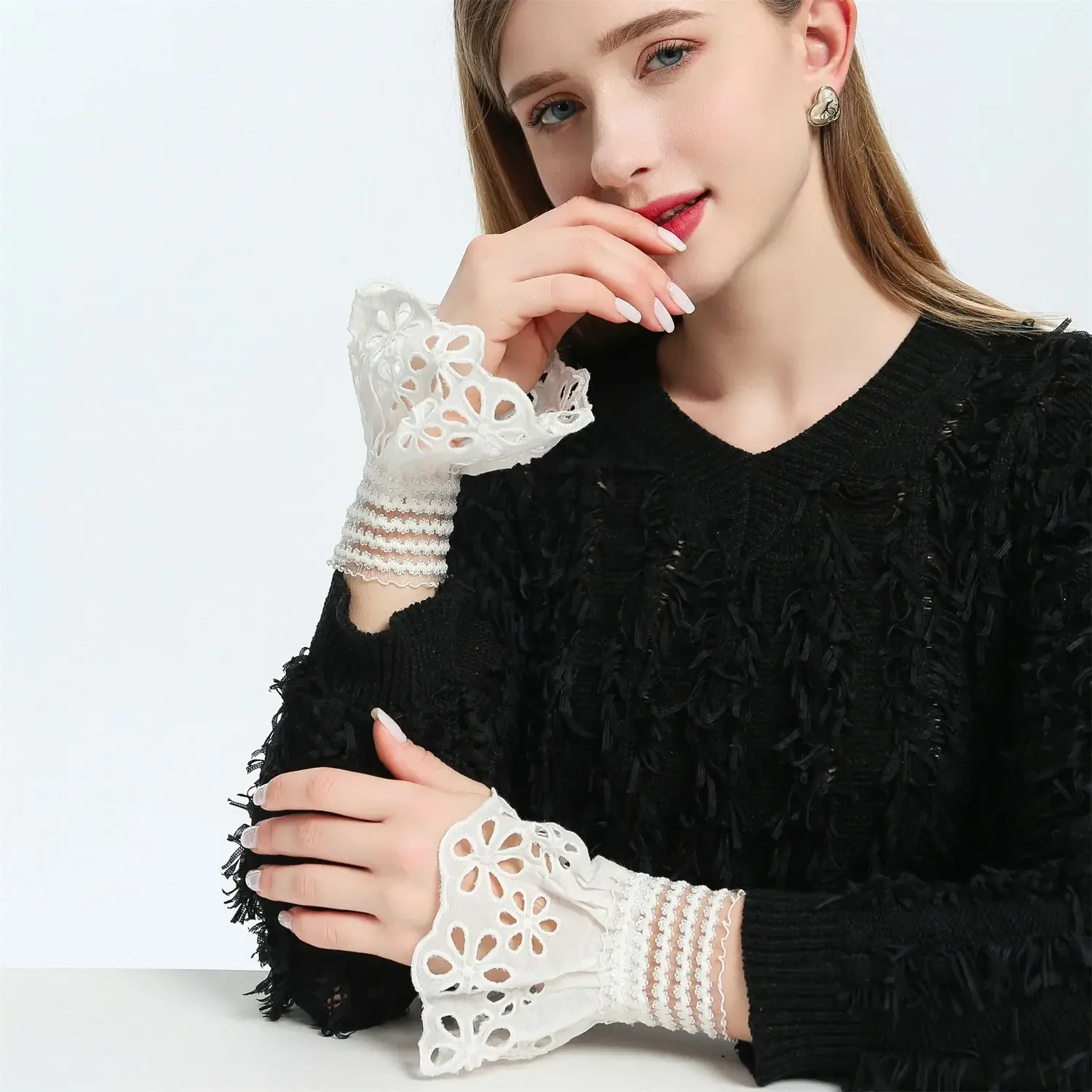 Women Mesh Fake Cuff Hollow Out Horn Cuffs Shirt Detachable Fake Sleeves Sweater Wrist Cuffs Sweater Blouse Horn Cuffs