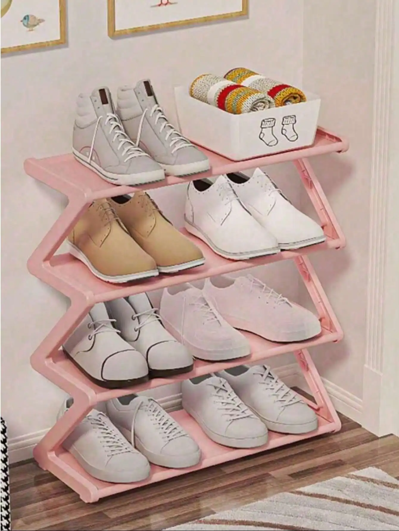 Étagère à chaussures en plastique rose en forme de Z à 4 niveaux: organisateur empilable sans outil pour un rangement peu encombrant pour la maison/dortoir