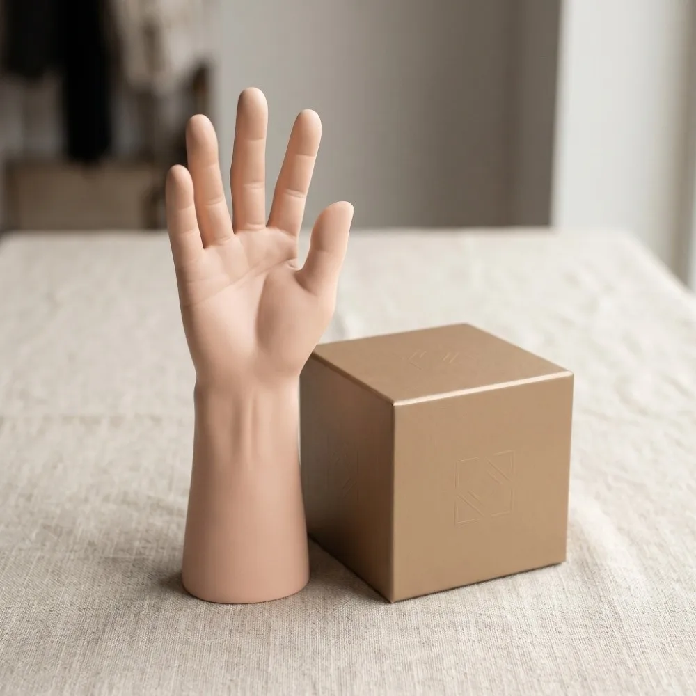 Matte Hard Male Hand Model Realistic Standing Hand Display Stand Portable Durable Ring Display Prop Window Display