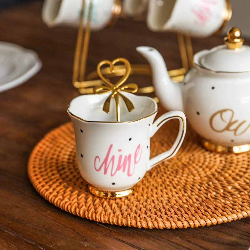 

European Flower Gilded Ceramic Mug Exquisite Afternoon Teacup Coffee Cups Creative Wedding Gift Home Decoration Modern