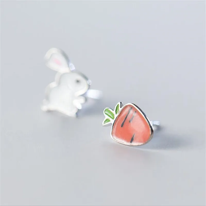 New Beautiful Creative Animal 925 Sterling Silver Fashion Jewelry Asymmetric Bunny And Carrot Rabbit Epoxy Stud Earrings E032