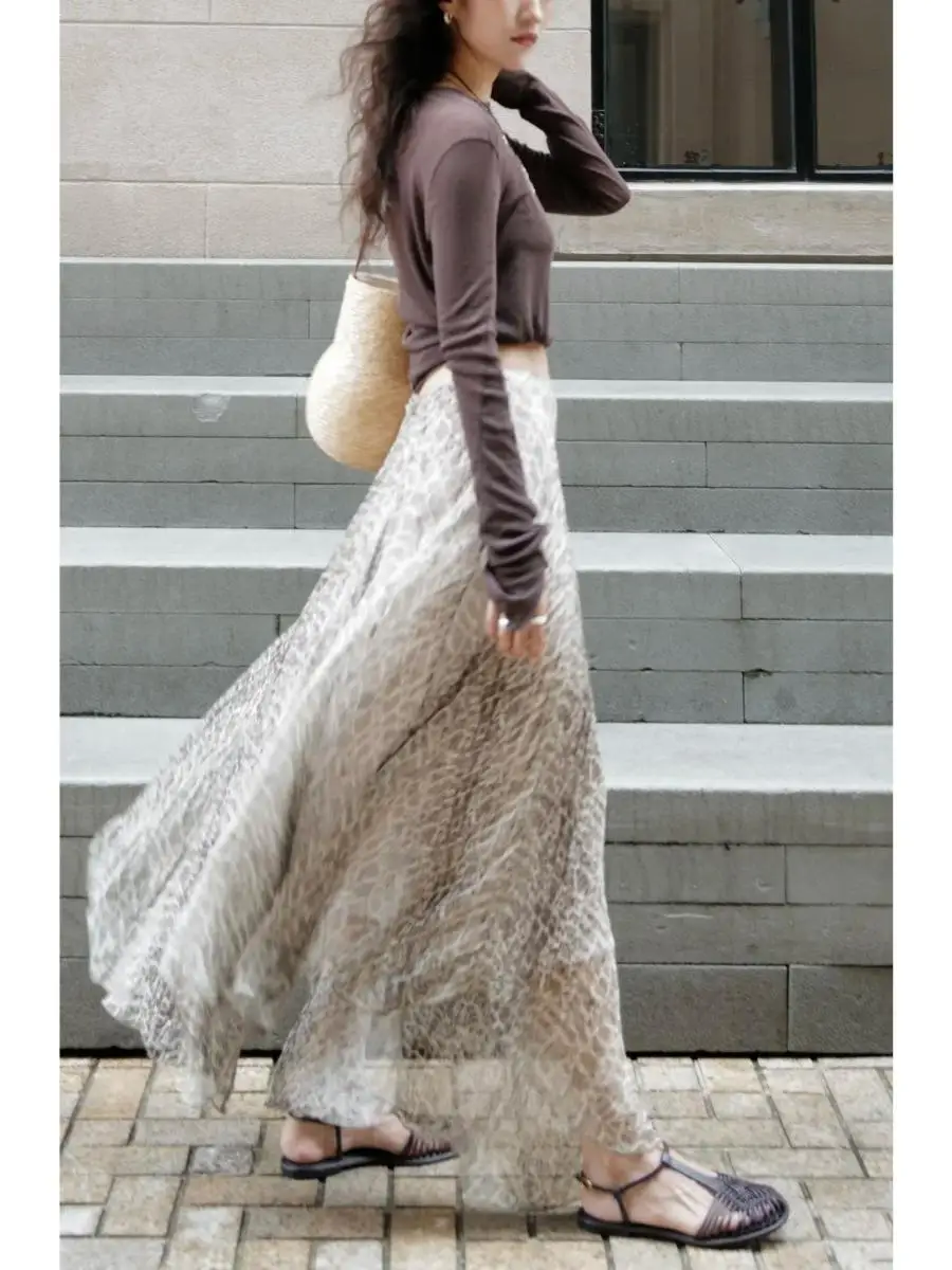 Spring  Style Leopard Print Chiffon Slim Fit Long Sleeve T-Shirt Women's  Color Comfortable Half Skirt