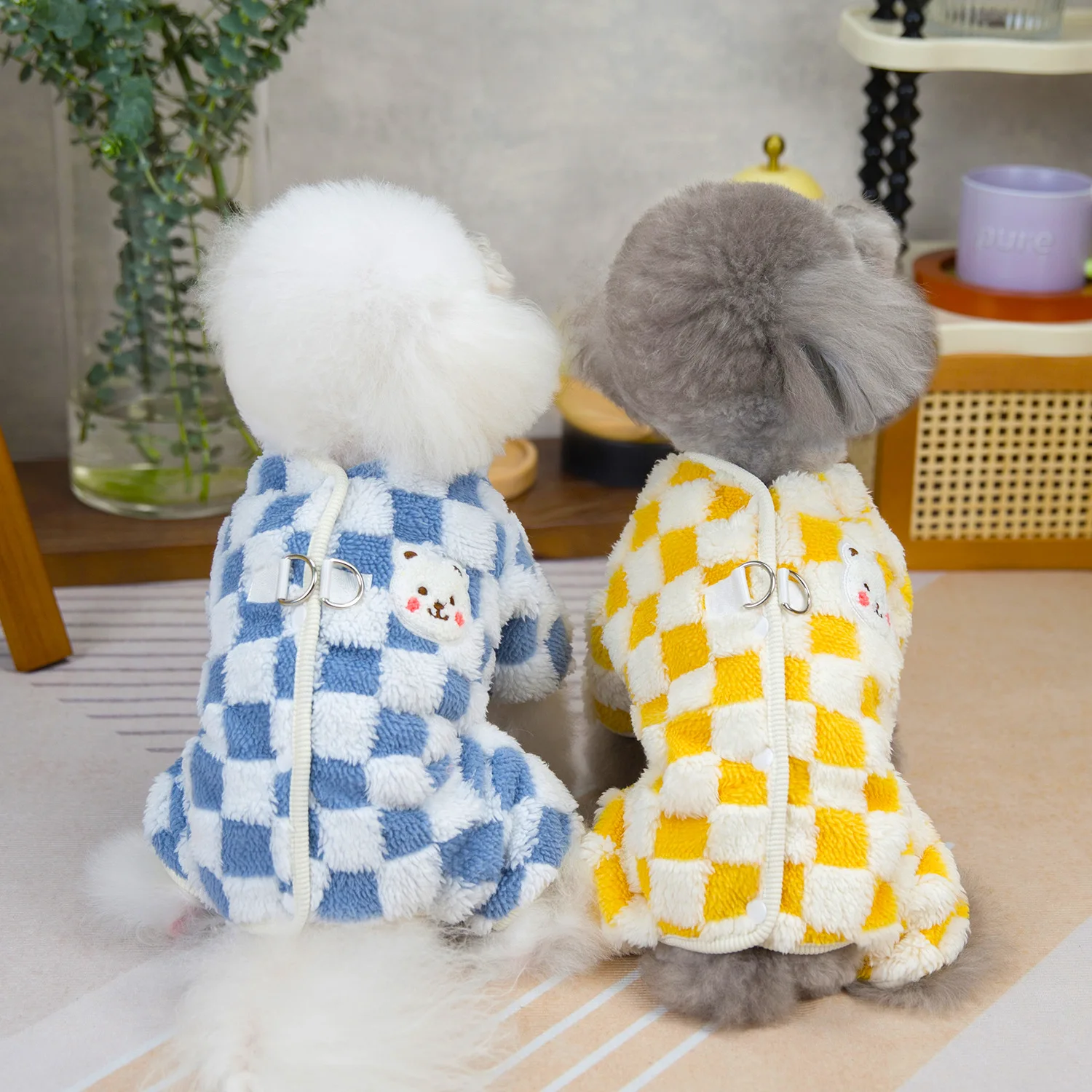 New Winter Dog Clothes Checkerboard Double-sided Flannel Coat Traction Warm Dog Coat Fashion Design Jumpsuit