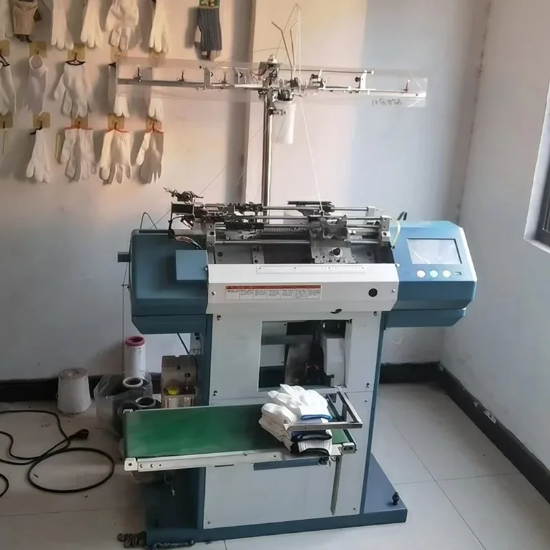 Five-finger cotton yarn high-speed labor insurance knitting glove machine, computer automatic high-speed glove machine