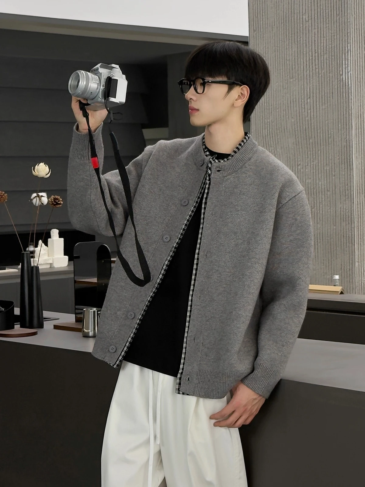 

Новый винтажный вязаный свитер на осень-зиму, повседневный, с воротником-стойкой, с элементами комбинированного дизайна, имитация двухслойной одежды, удобный крой...