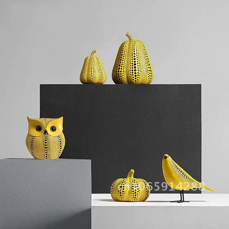 Pumpkin Polka Yayoi Ornaments Modern Sculpture Kusama Dot Owl Art Interior Wedding Christmas Arts Home Bird Decoration Office