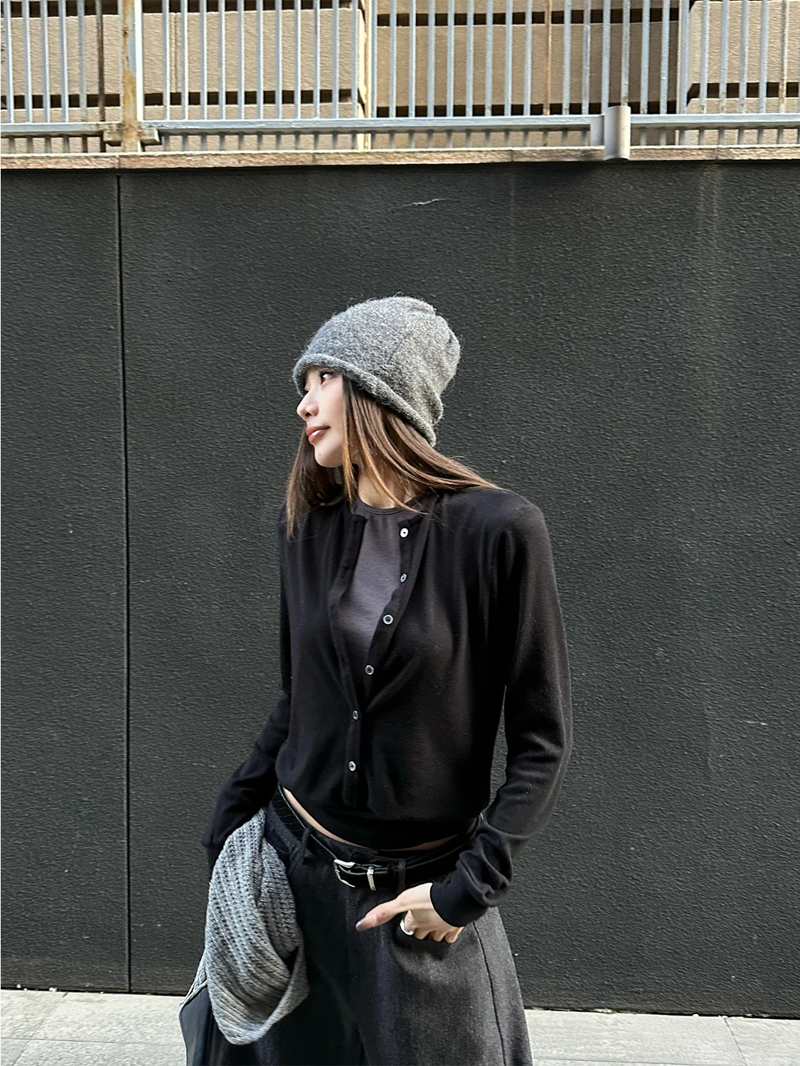 

D YANGJUN Американская ретро-рубашка с эффектом двухслойности, мягкая и удобная, с открытым передом, женская, с длинным рукавом, базовая, весенняя, повседневная