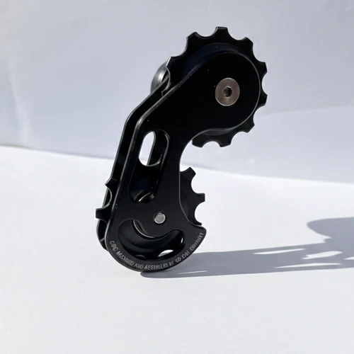 Imagen 2 del producto Tensor de Cadena de Una Velocidad para Bicicleta de Descenso (DH) y Freeride, Aleación CNC, Alta Tensión, Ajustable, para Eje de Pedalier UDH