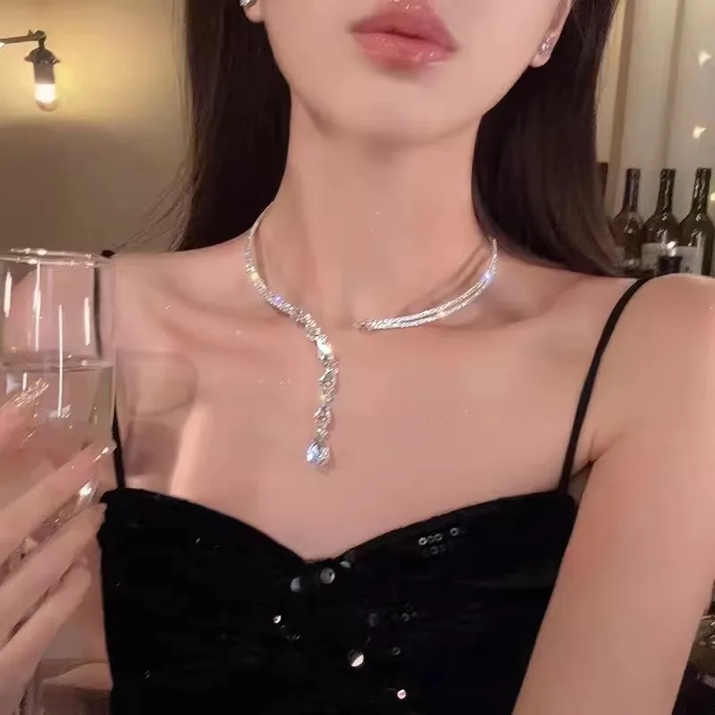 

2025 New Diamond Tassel Choker Hairband Necklace Women's Fashion Wedding Party Accessories Jewelry Gifts