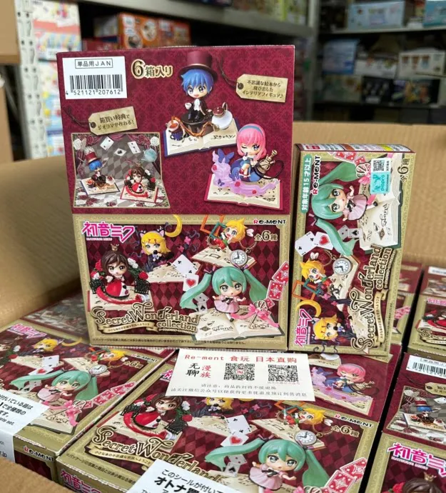 

Набор из 6 фигурок Hatsune Miku Secret Wonderland Series: Кагамине Рин, Лен, Кайто, Мегурине Лука — коллекционные игрушки-сюрпризы в подарок