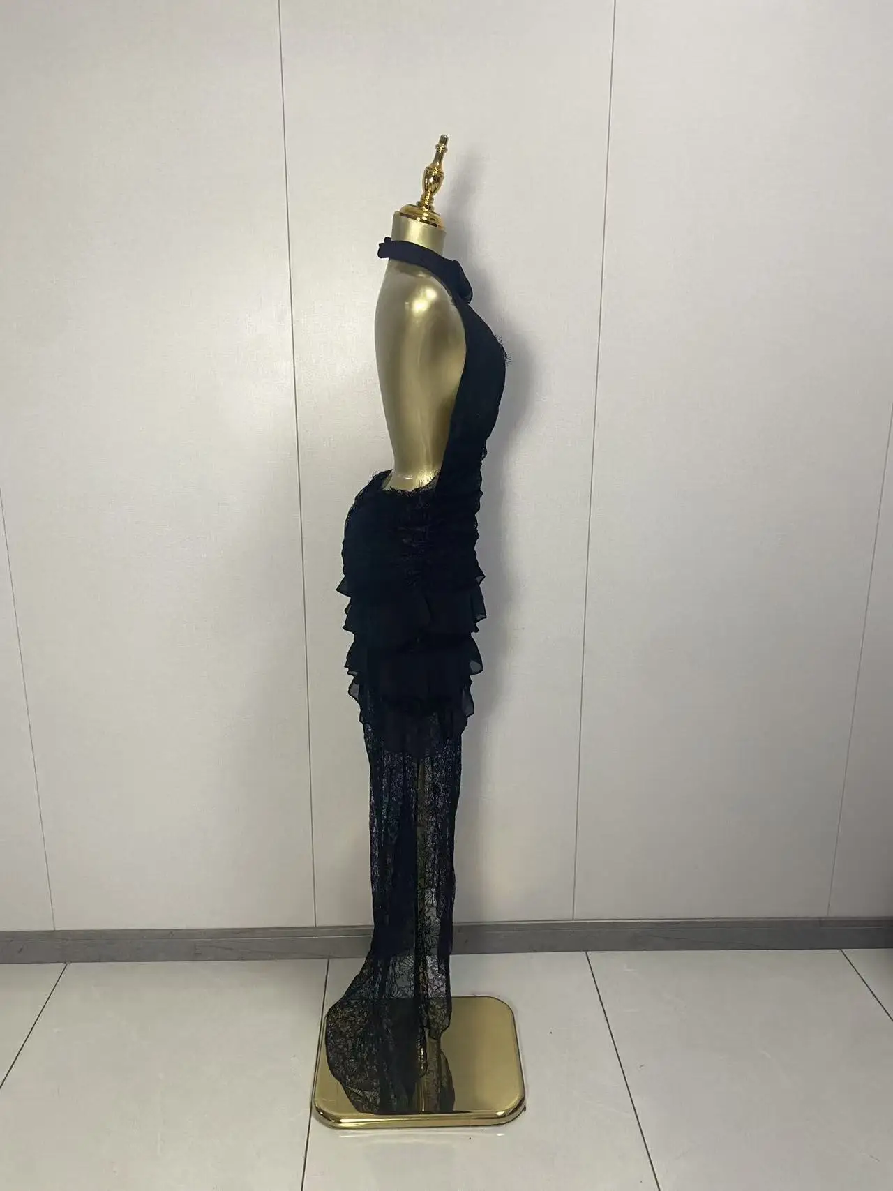 2025 신상 여성 섹시 슬리브리스 딥 V넥 레이스 블랙 바디콘 드레스 2025 우아한 이브닝 클럽 럭셔리 생일 파티 드레스