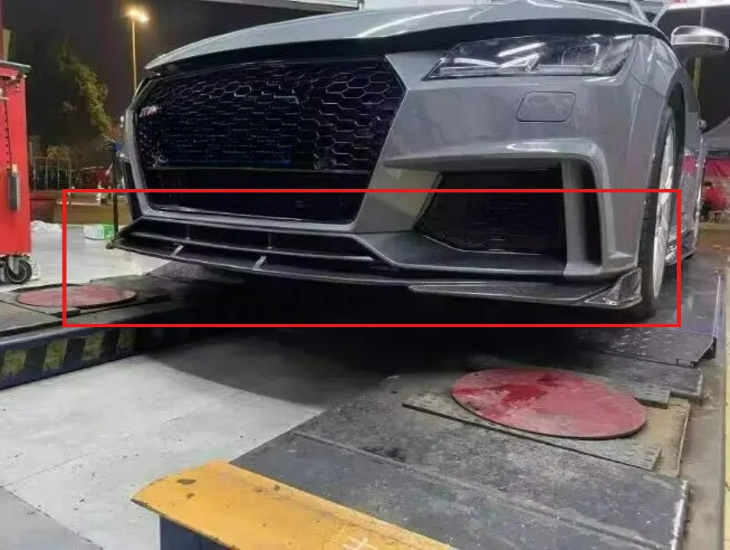 

Трековый FORAudi TTRS MK3 8S передний бампер, спойлер, сепаратор из углеродного волокна 2015-2019