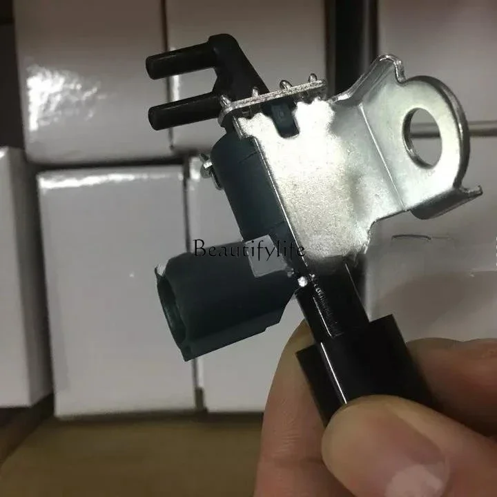 

jj4 90910-1215570 78 79 100 Series HDJ HZJ Solenoid Valve