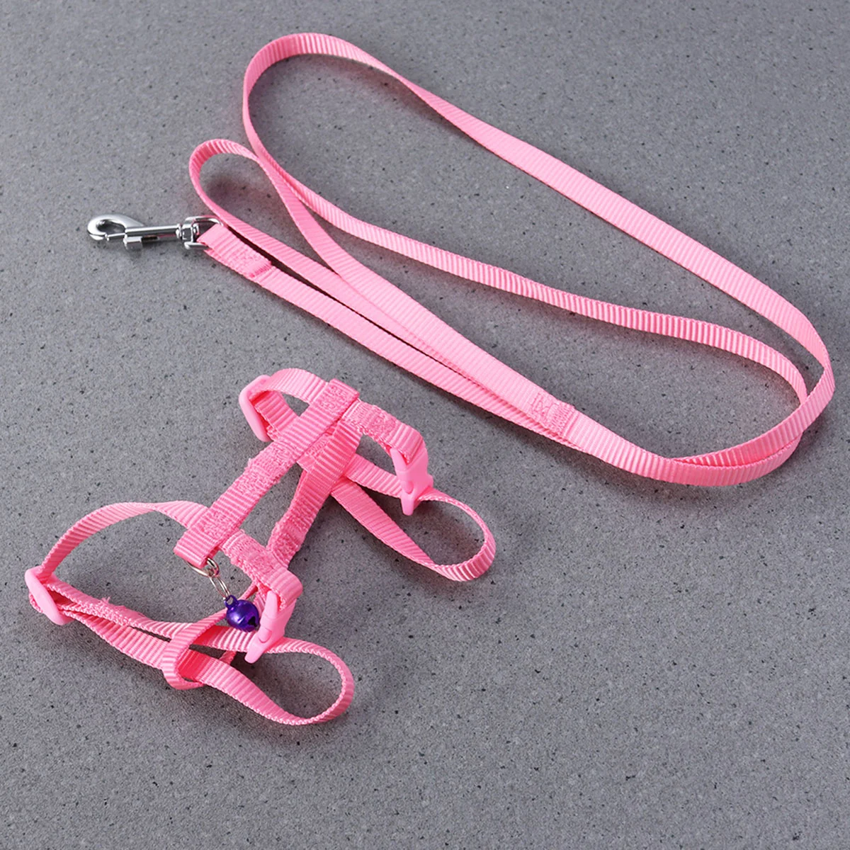 Adjustable Pet Rabbit Walking Running Harness Leash Lead with Small Bell (Pink with Bell Color Random)