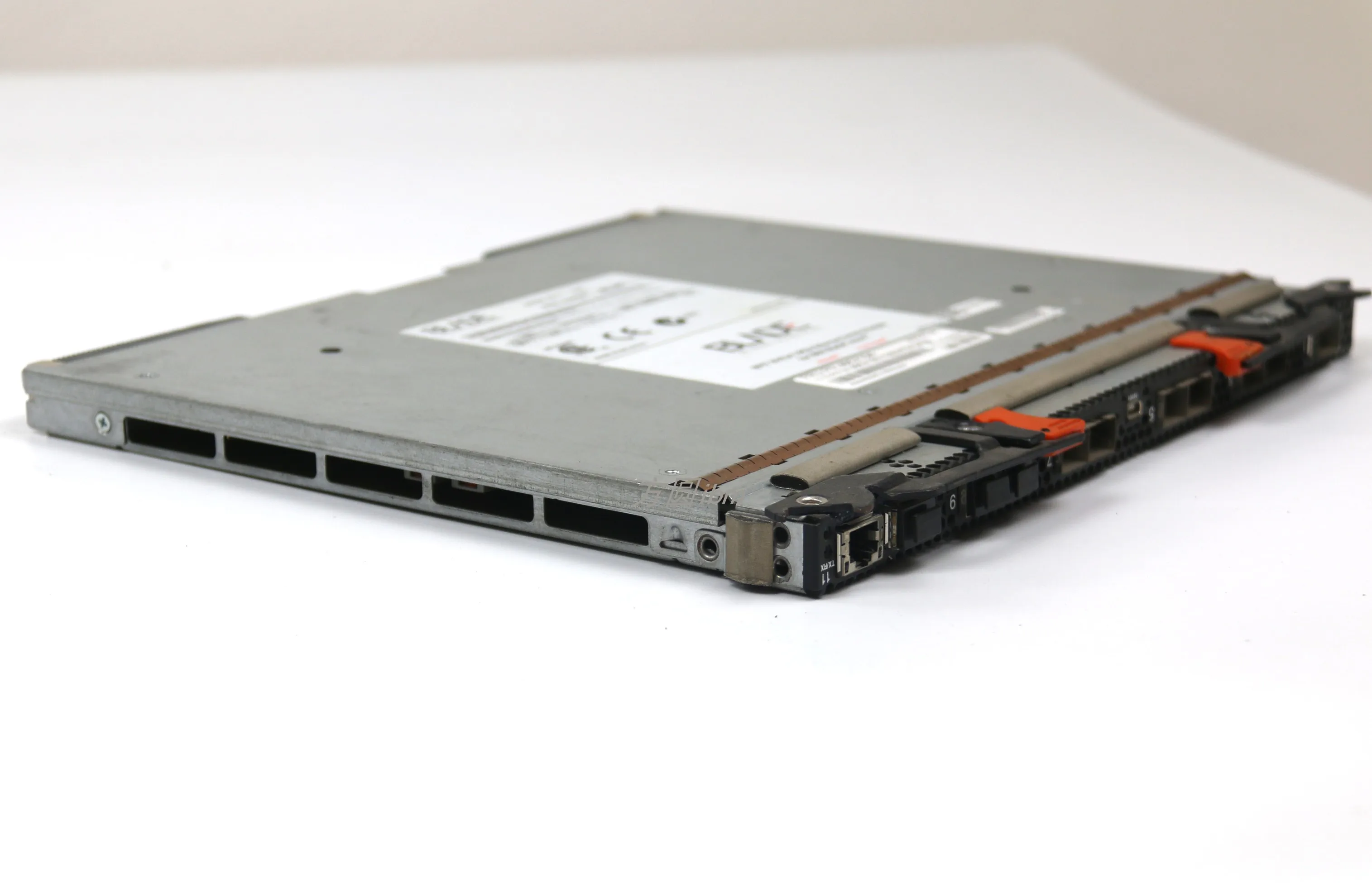 

Переключатель для IBM 46C7194 46C7193 BNT Virtual Fabric 10GB