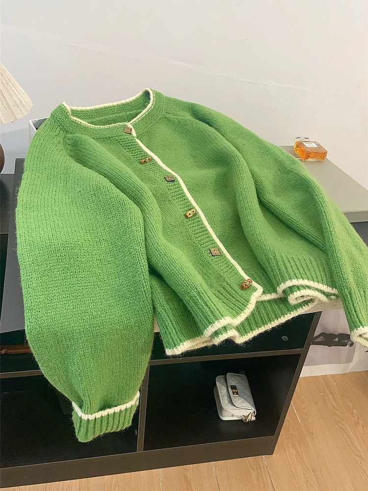 

Simple Round Neck Single Breasted Knitted Cardigan for Women's Autumn Winter Sweater Lazy Luxurious Green Sweater Jacket