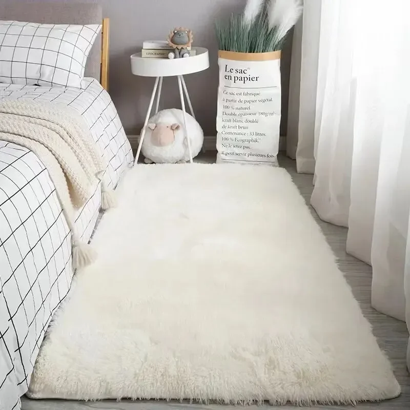 

VIKAMA Silk Wool Rugs Womens Room Rug Floor Mats Room Carpet Bedroom Foot Bed Sleeping Room Rugs Mats In Bedroom Bath towel