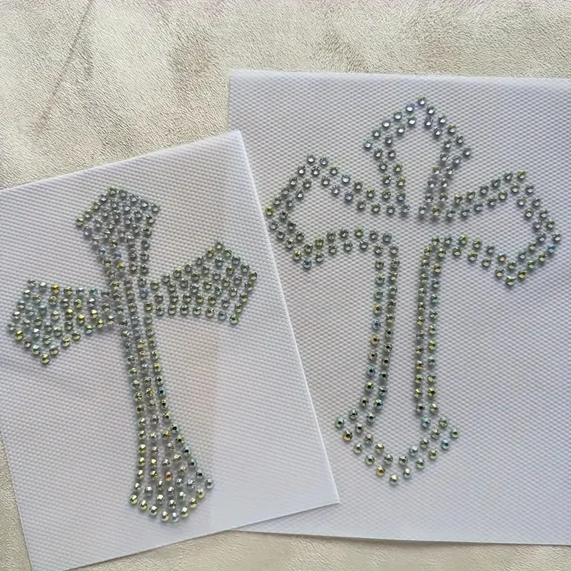 

2pc/lot Lovely Cross Hot Fix Rhinestone Iron-On Patch Motifs for Shirts Rhinestone Applique