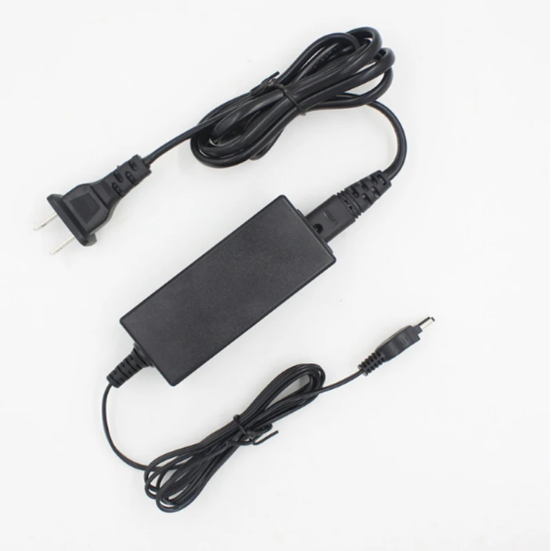 デジタルカメラ用の交換用アダプター8.4v,AC-L100,充電器,rc8.4v 1.7a