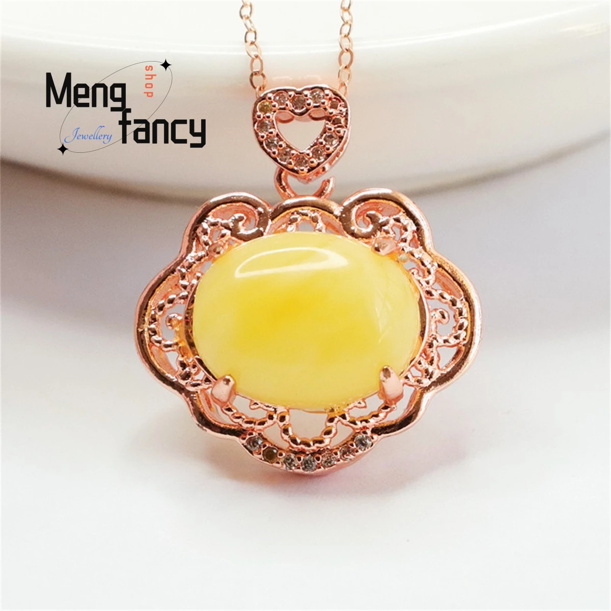 

Natural Honey Wax Chicken Oil Yellow Egg Noodles Baltic Pearl Ruyi Necklace Generous Personality Fashion Versatile Fine Jewelry