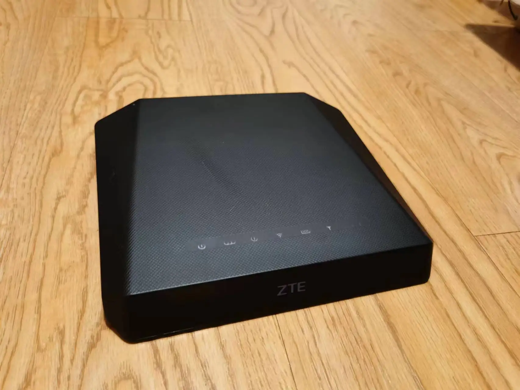 Guía Completa y Realista del ZTE MF288 Turbo/Rocket: ¿Por Qué Es la Mejor Opción de Hotspot 4G LTE en 2024?