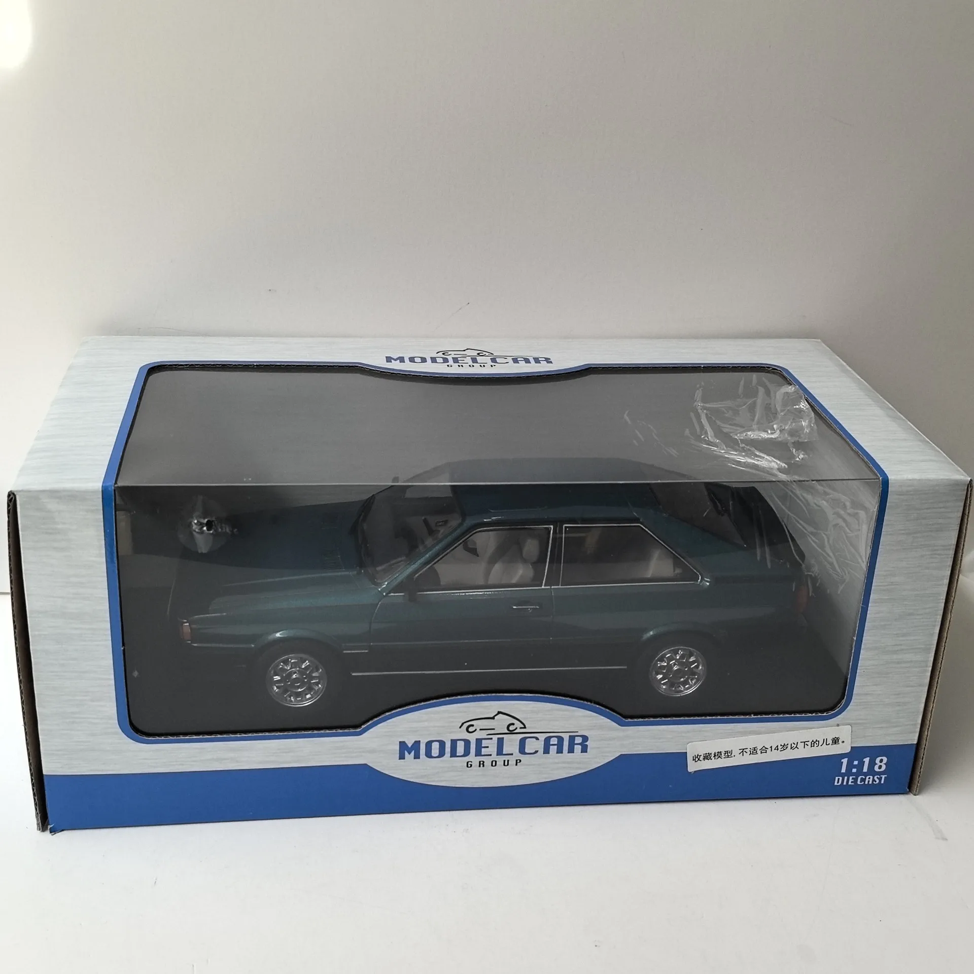 Diecast Mcg 1/18 Sc… - image